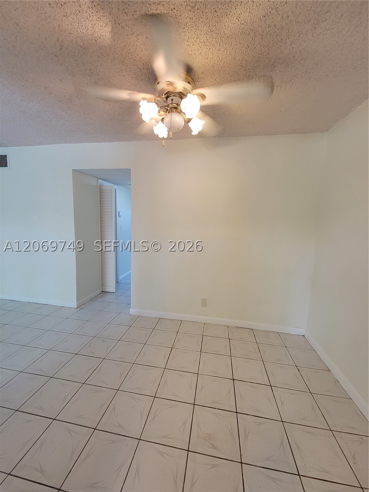 1425 Arthur St 101a Property Photo 4