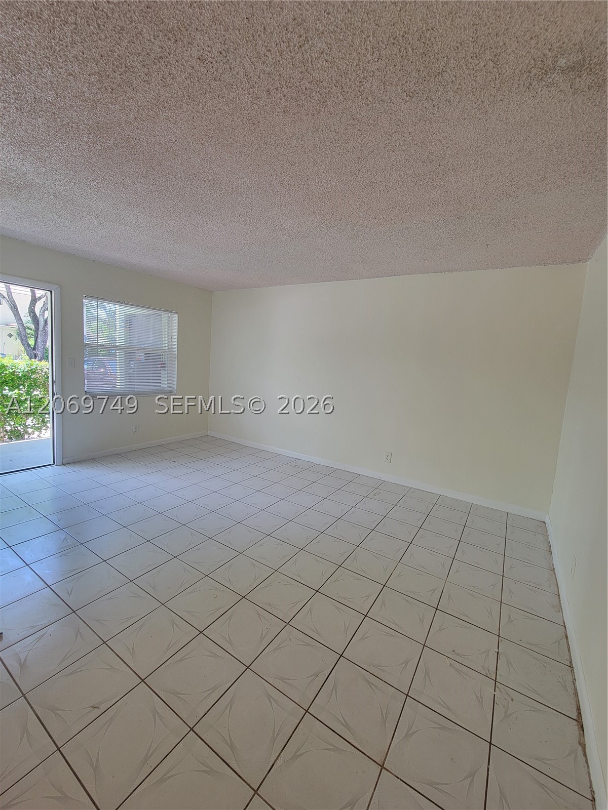 1425 Arthur St 101a Property Photo 5