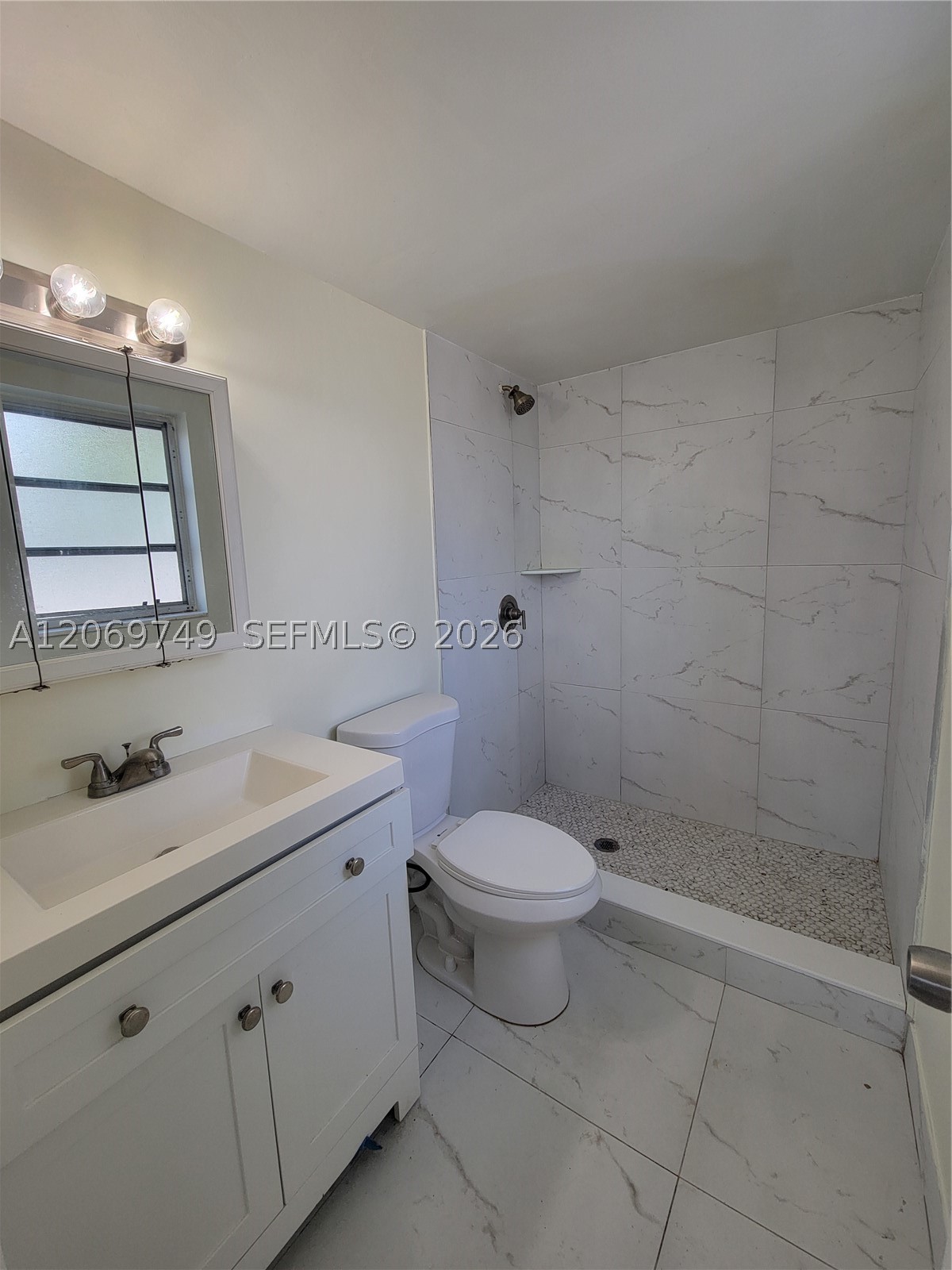 1425 Arthur St 101a Property Photo 12