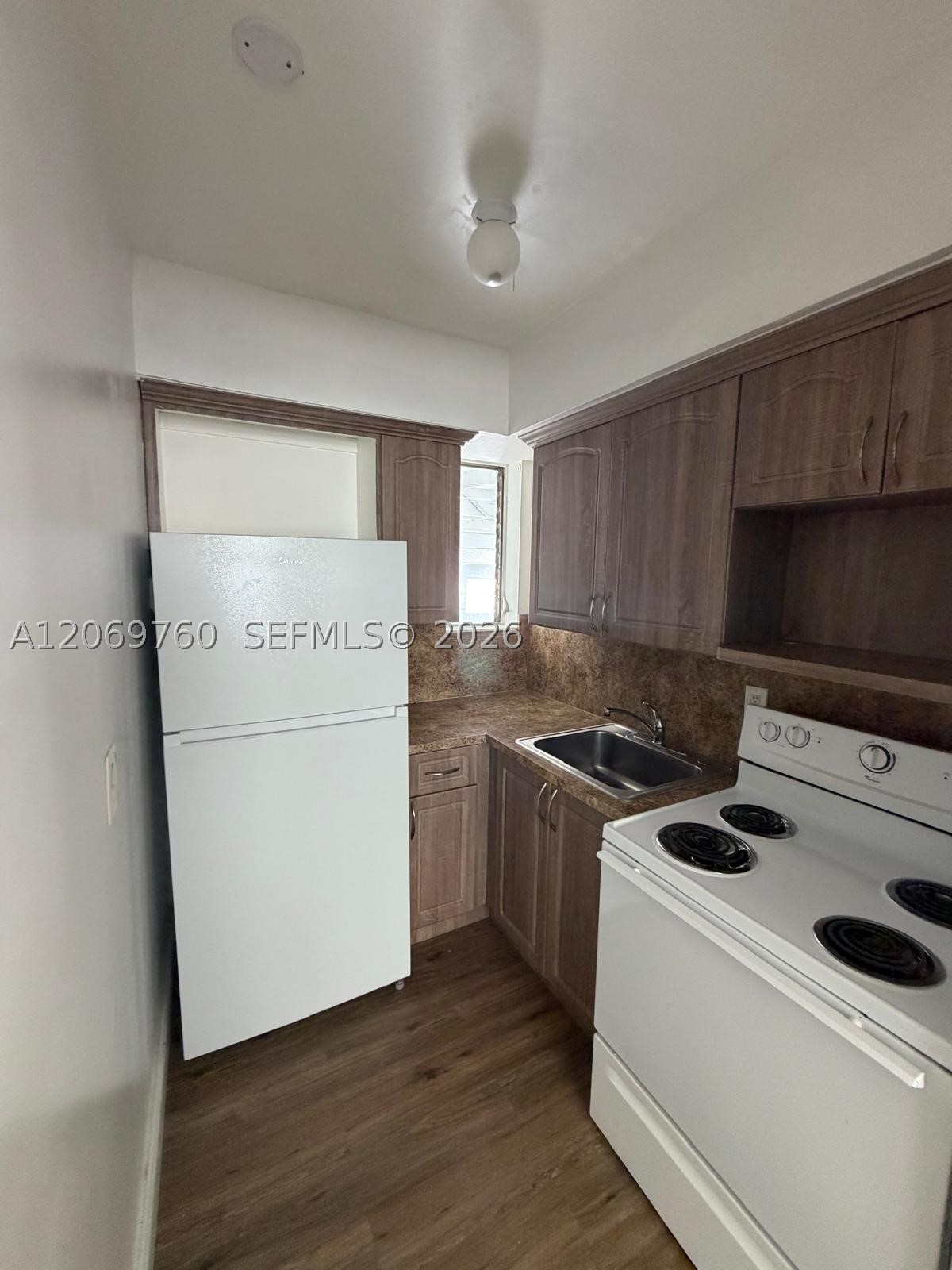 890 Nw 55th St 2 Property Photo 12