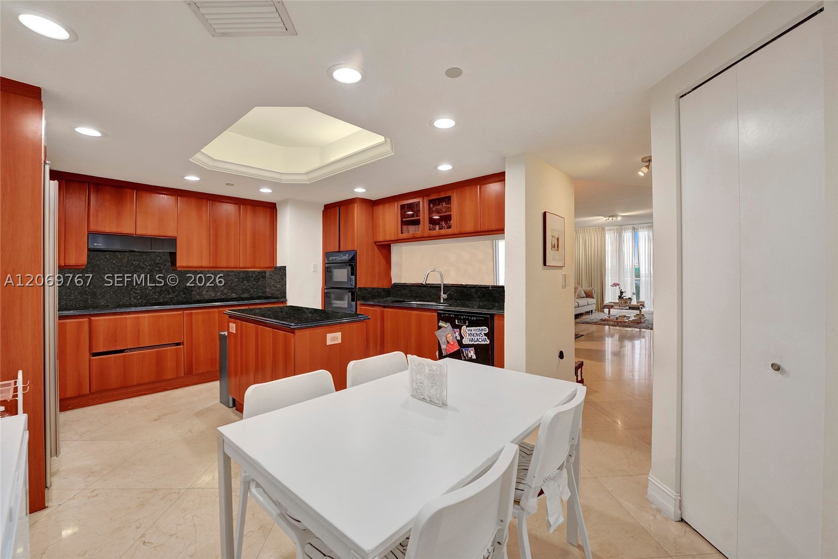 9595 N Collins Ave. 5ng Property Photo 16