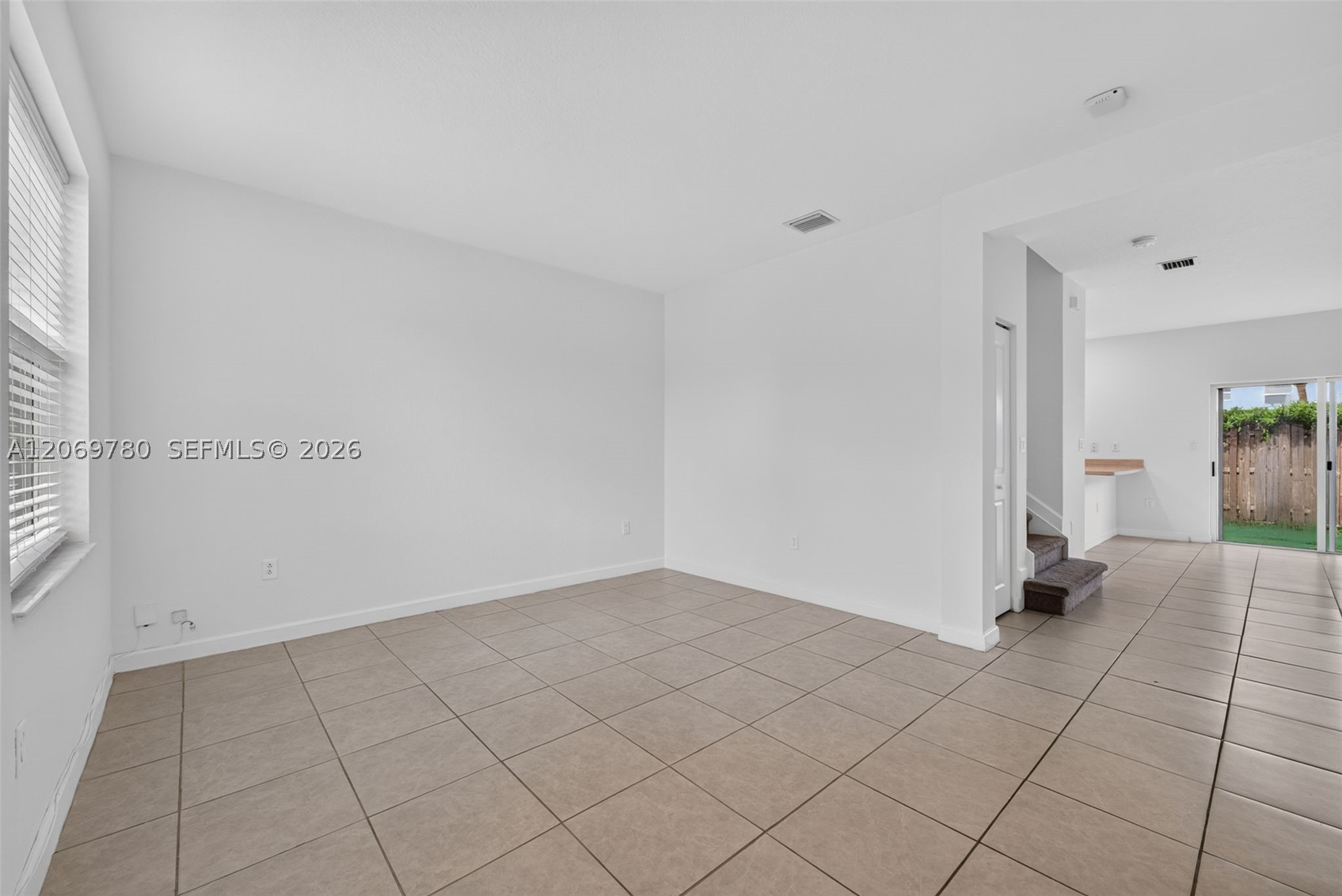 1586 Se 27th Ter 1586 Property Photo 5