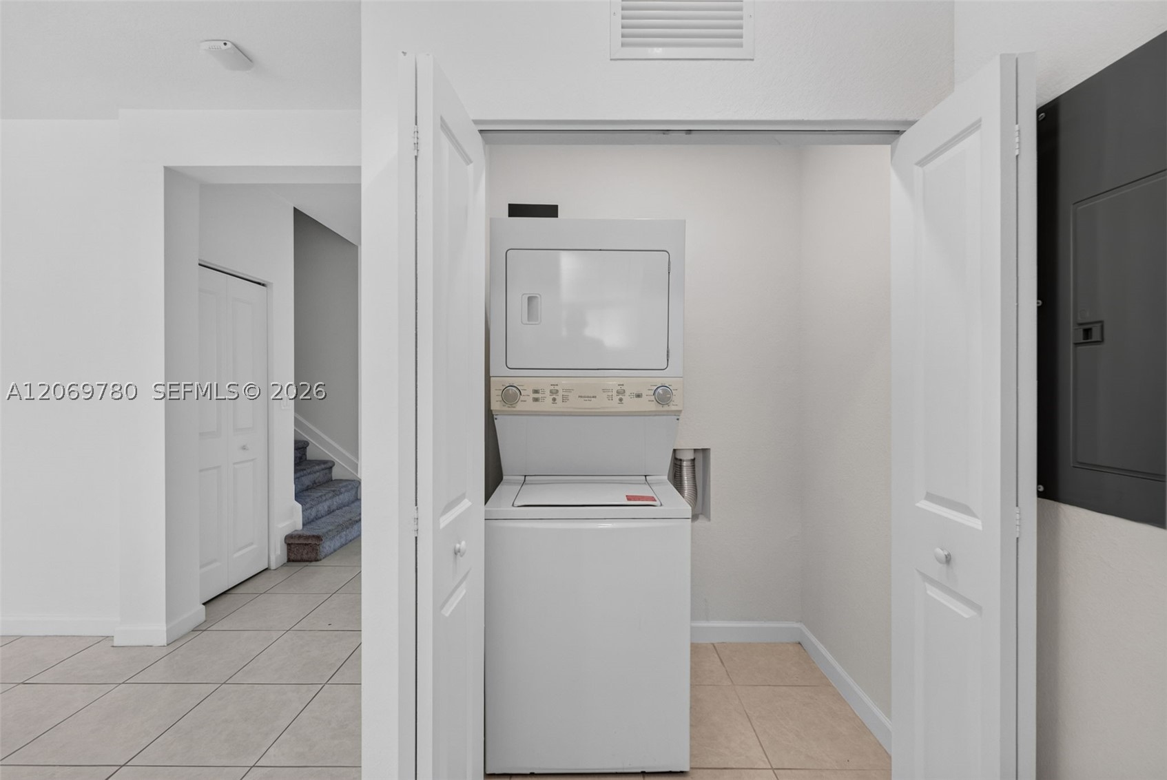 1586 Se 27th Ter 1586 Property Photo 17