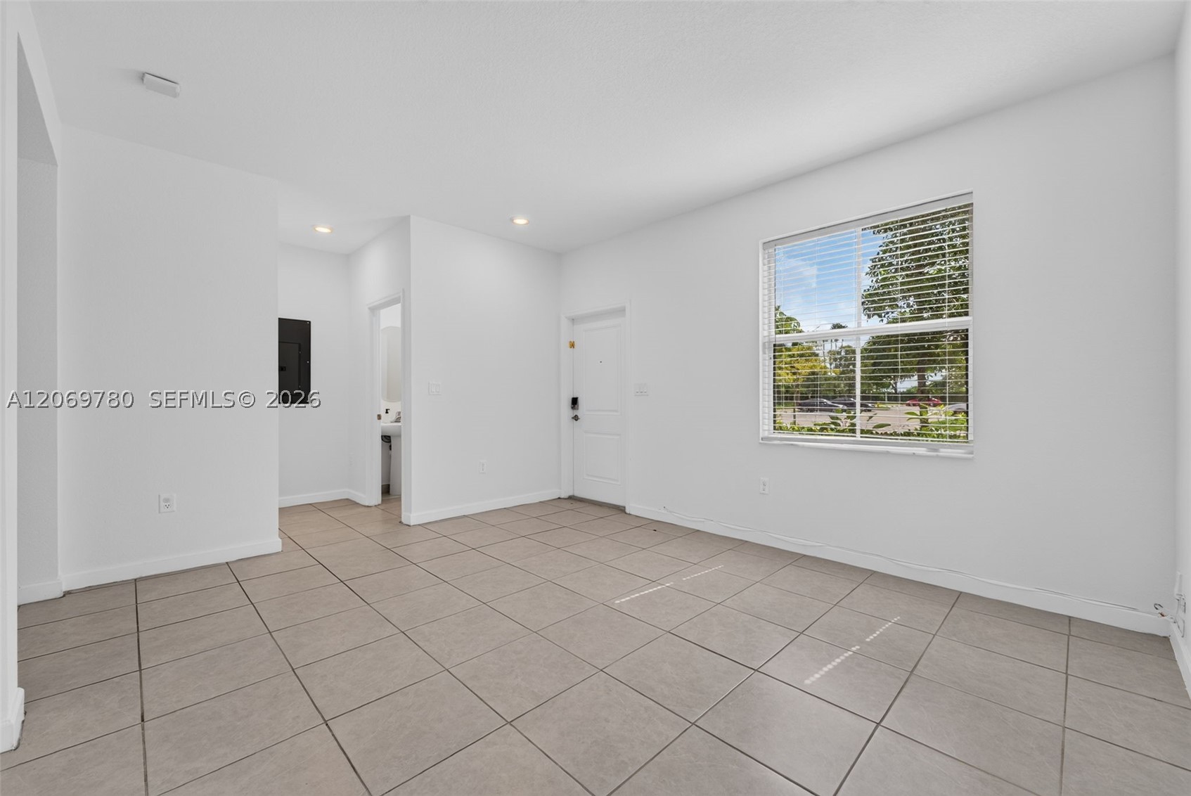 1586 Se 27th Ter 1586 Property Photo 22