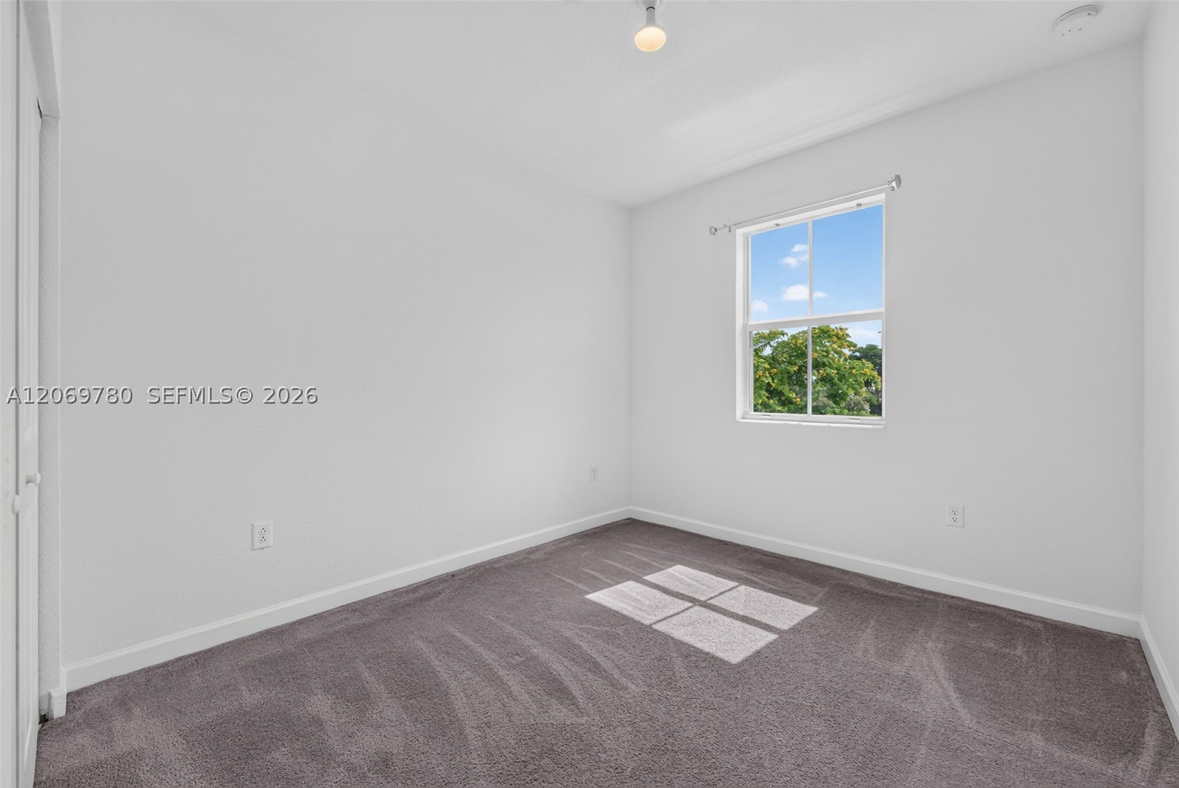1586 Se 27th Ter 1586 Property Photo 31