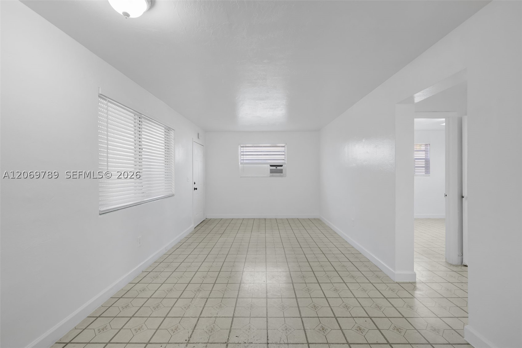 126 Sw 18th Ave 4 Property Photo 6