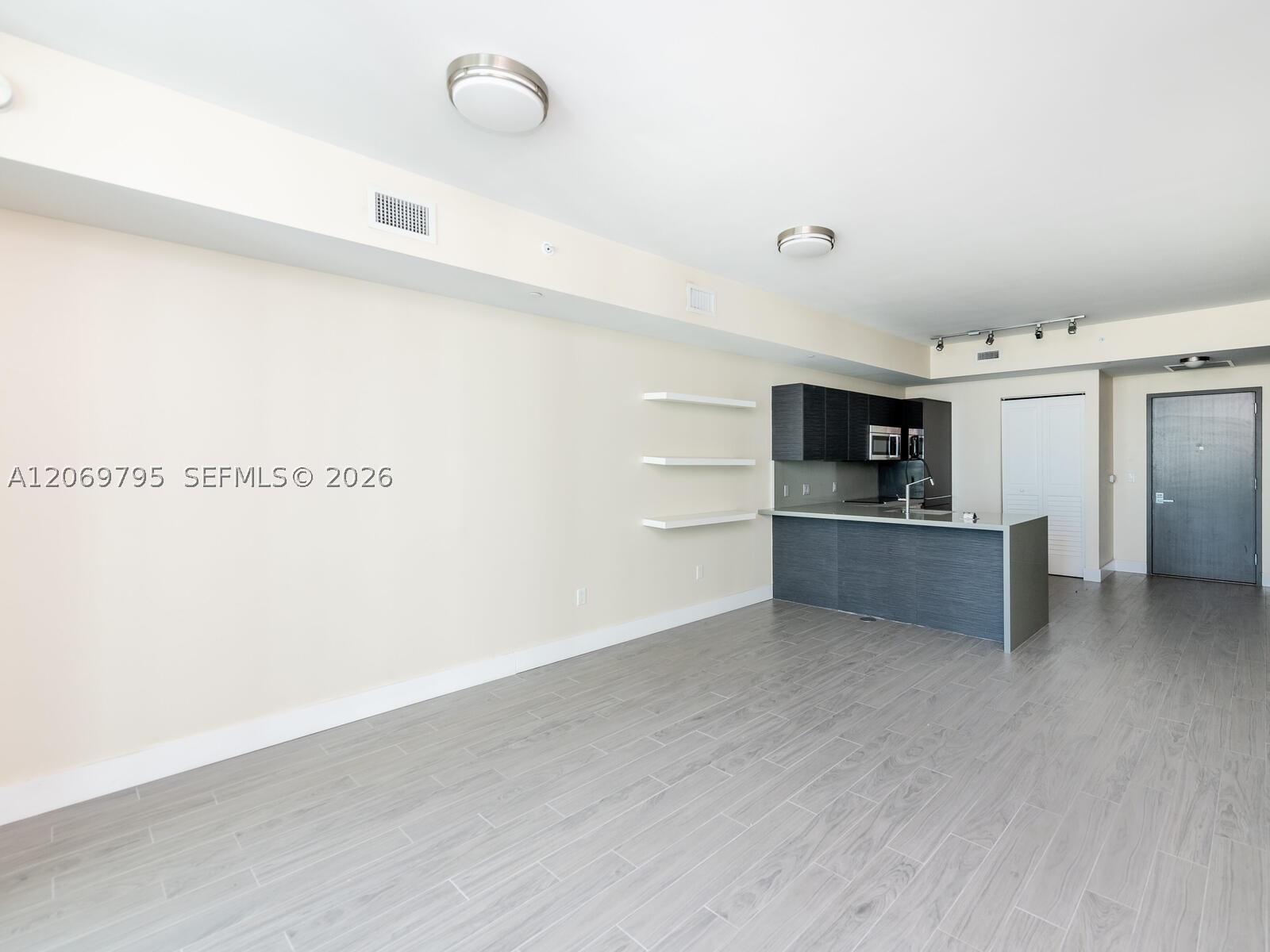 1080 Brickell Ave 2206 Property Photo 11