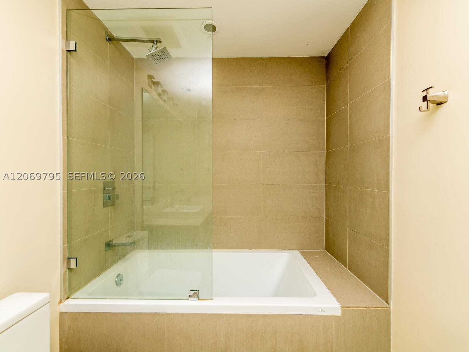 1080 Brickell Ave 2206 Property Photo 26
