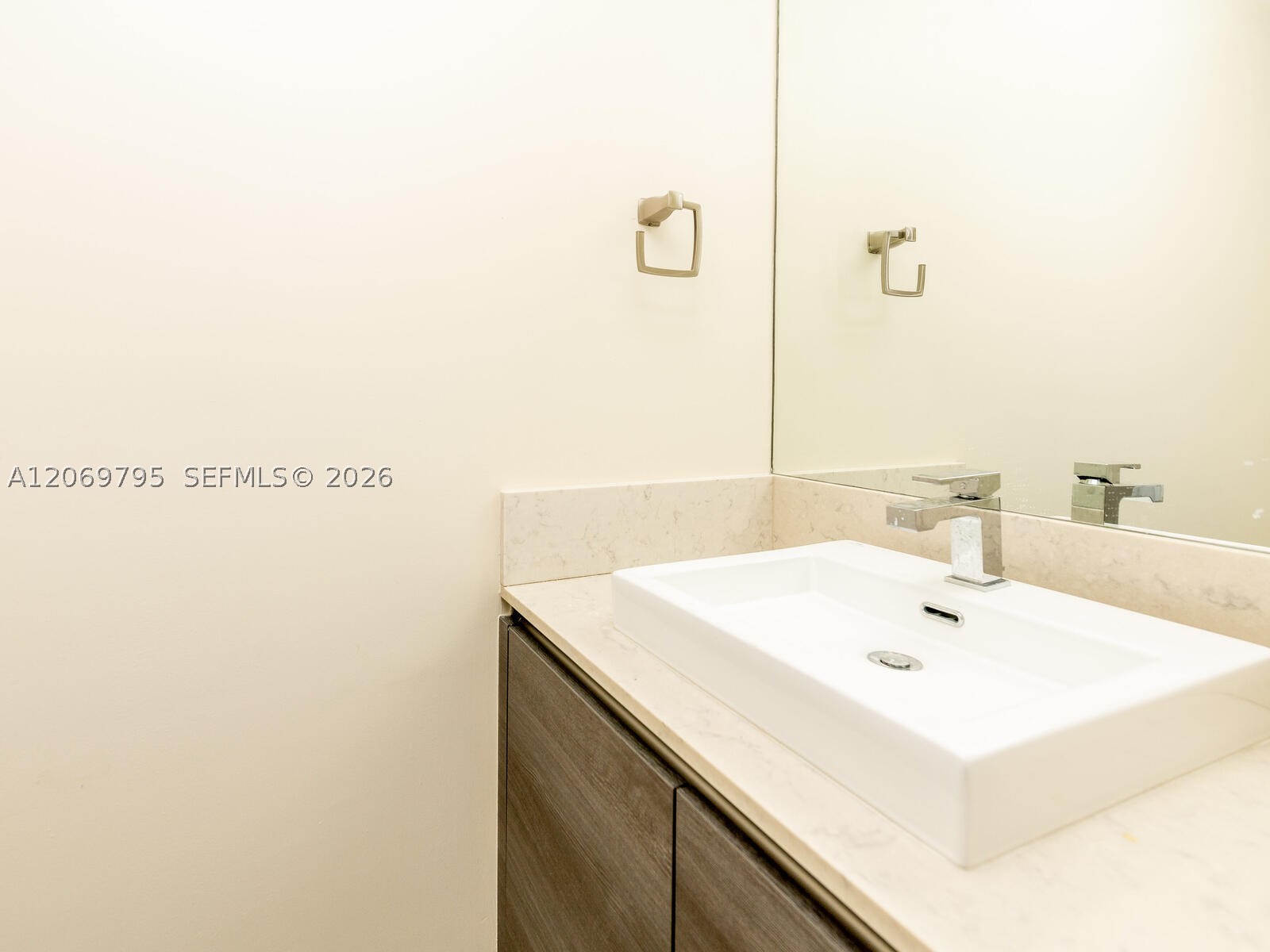 1080 Brickell Ave 2206 Property Photo 27