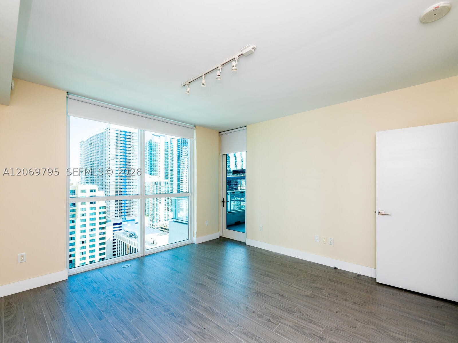 1080 Brickell Ave 2206 Property Photo 57