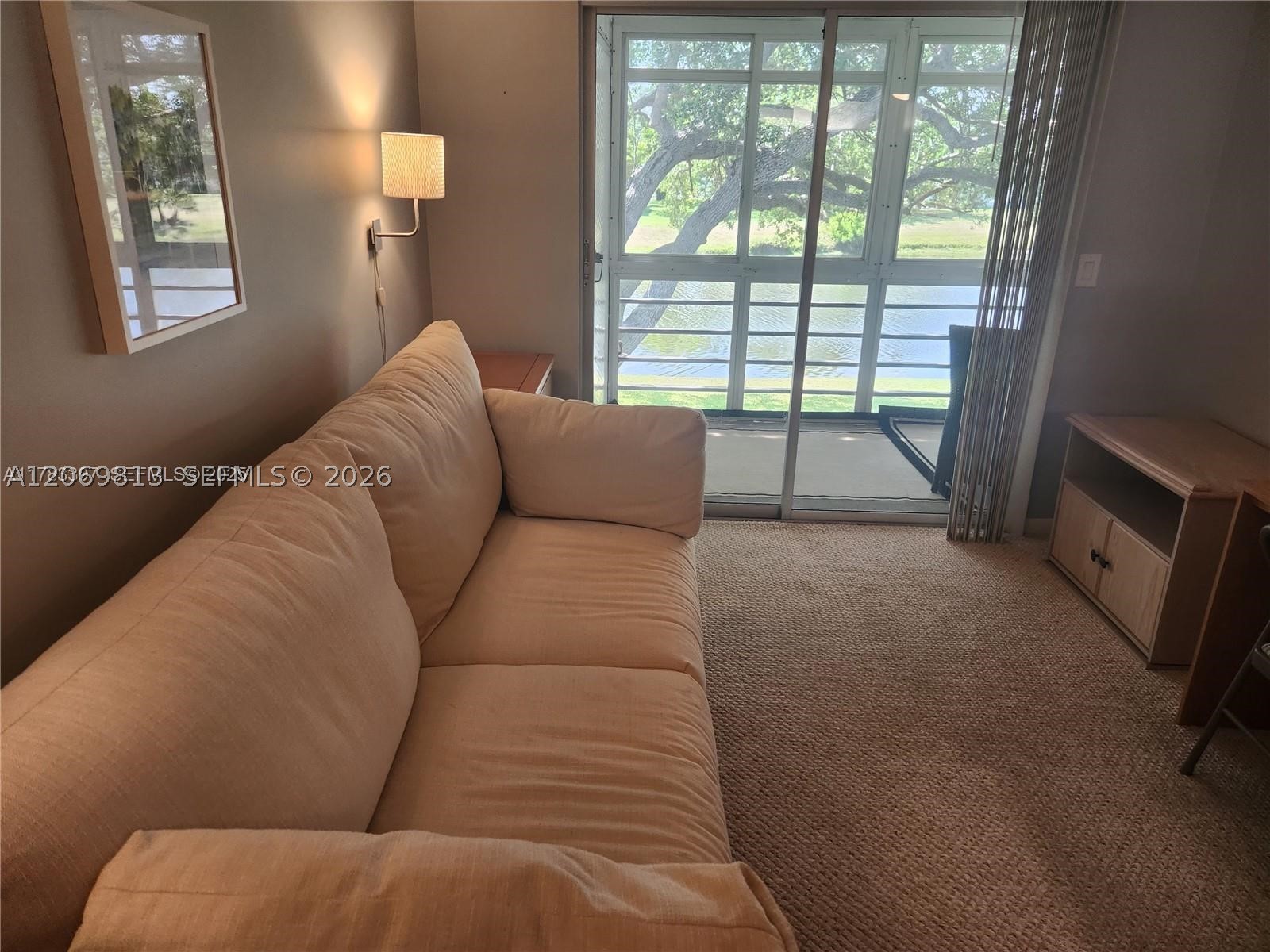 524 Tilford X 524 Property Photo 3