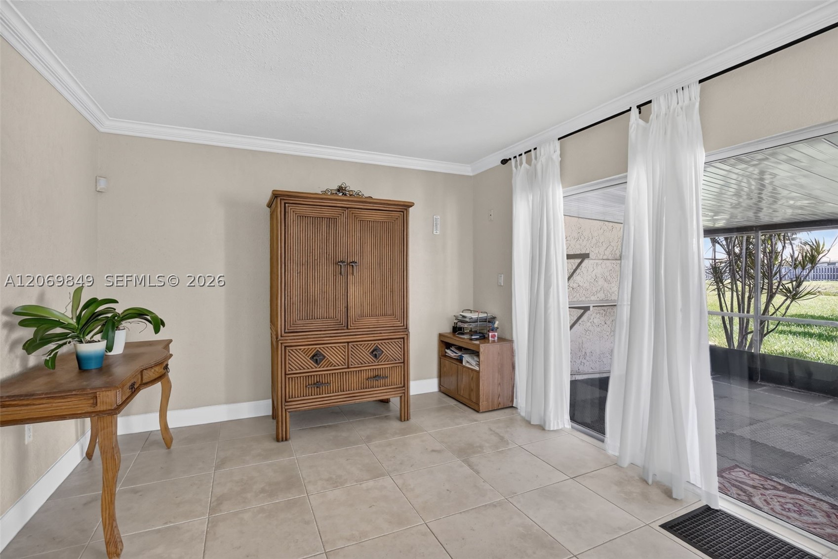 10725 Nw 30th Pl 4 Property Photo 15