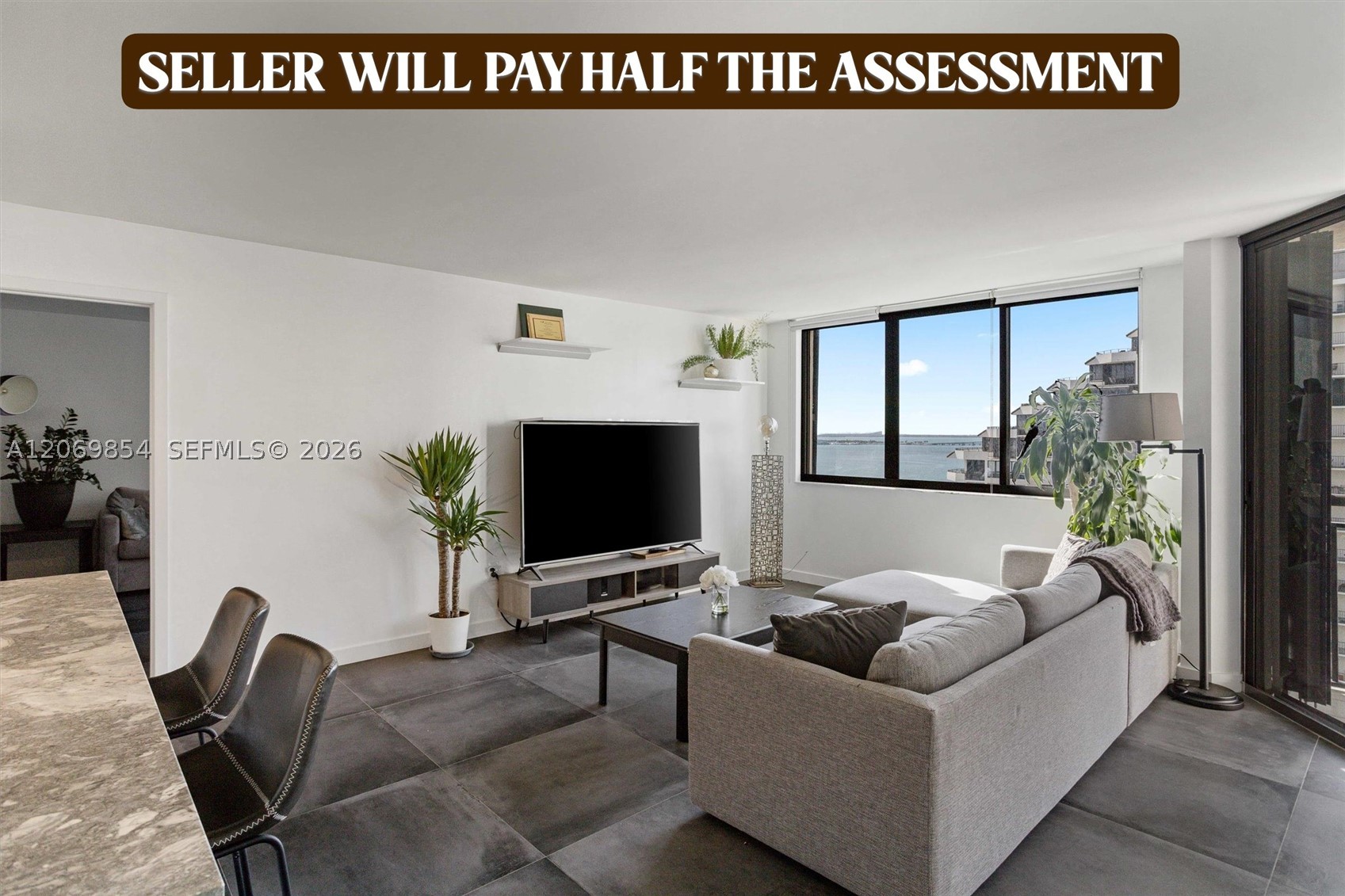 540 Brickell Key Dr 1519 Property Photo 1