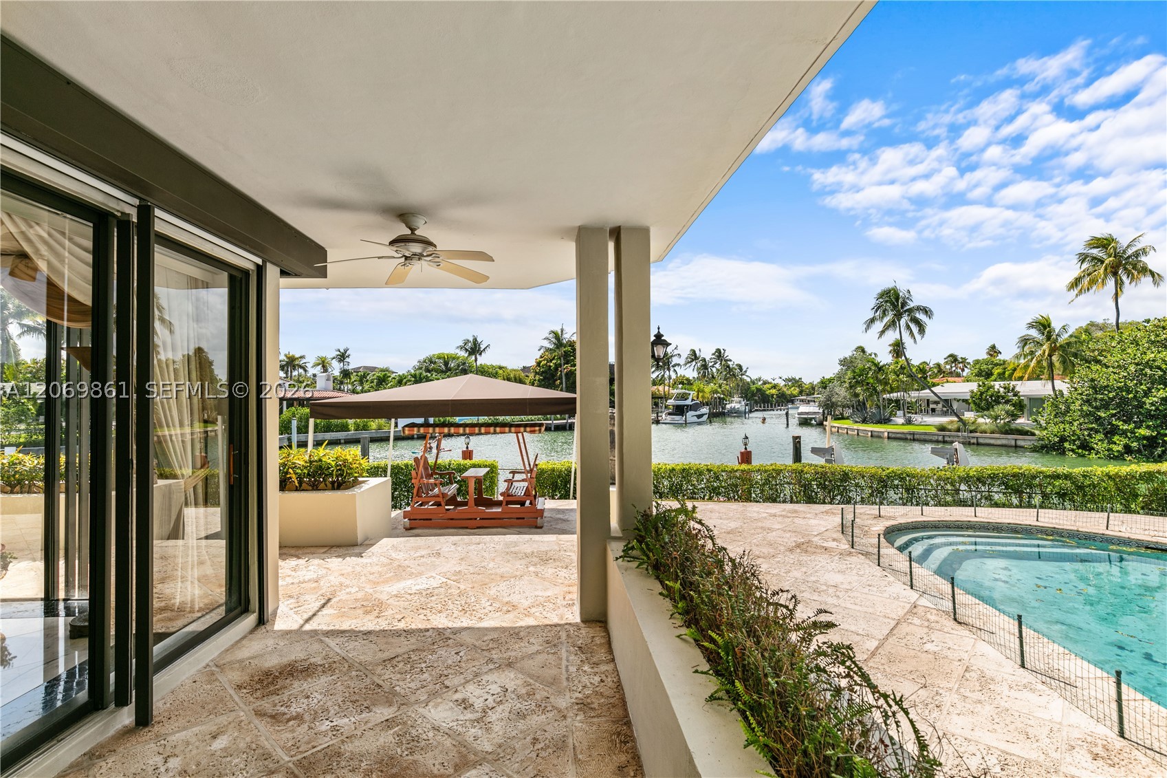 241 Cape Florida Dr Property Photo 45