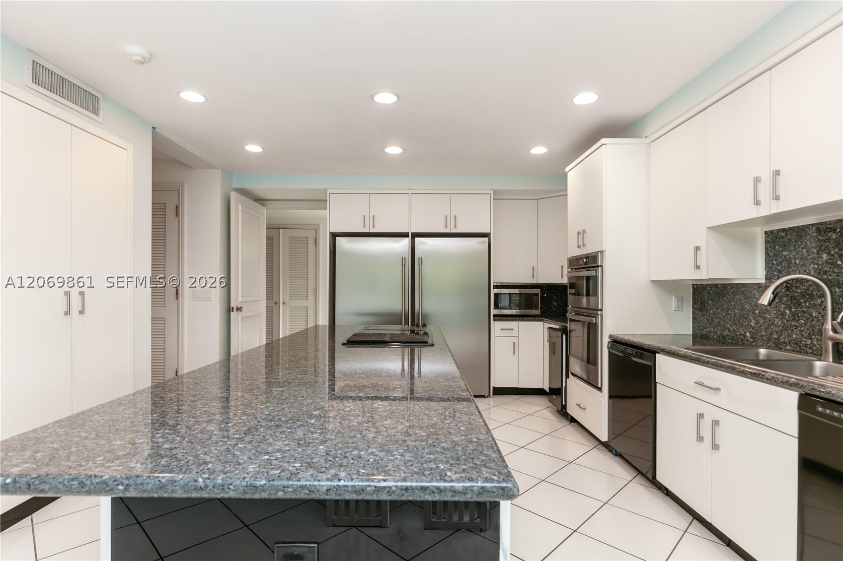 241 Cape Florida Dr Property Photo 80
