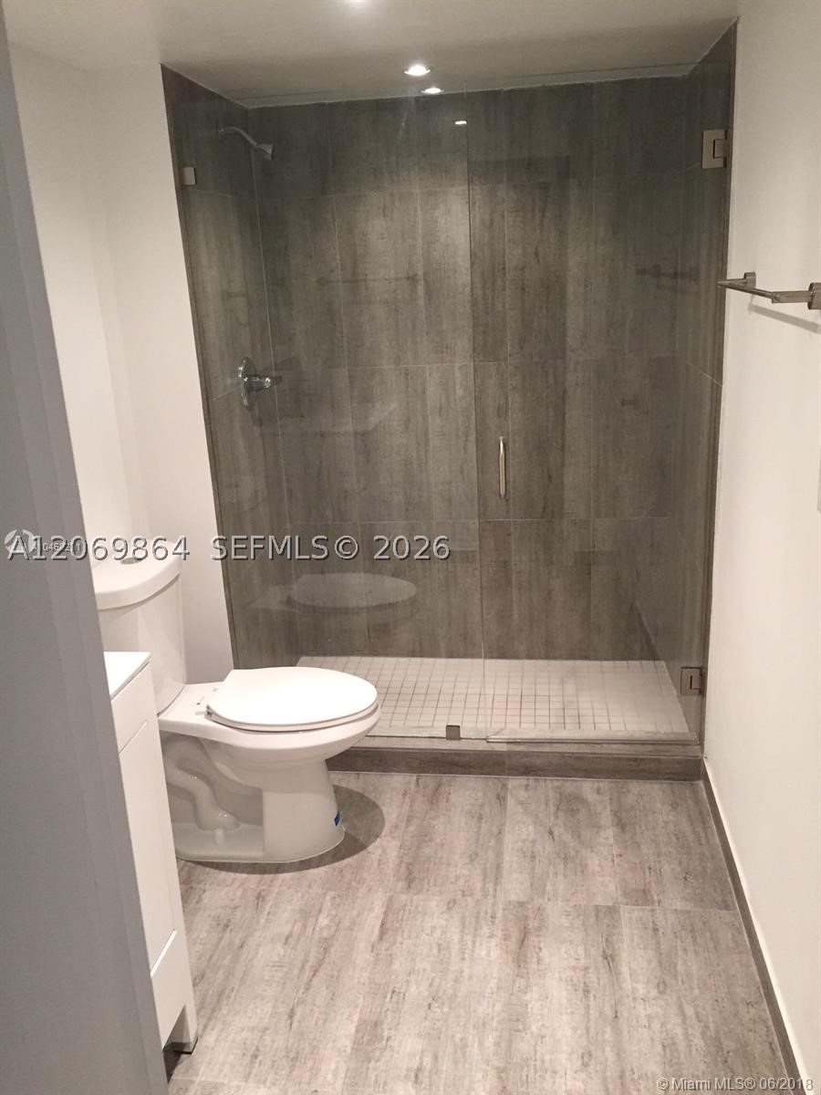 4600 Nw 79th Ave 2b Property Photo 4