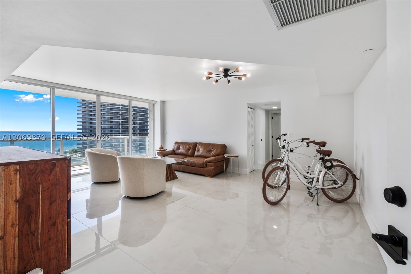 5900 Collins Ave 1204 Property Photo 29