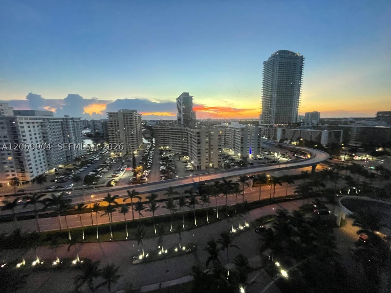 1830 S Ocean Dr 1507 Property Photo 2