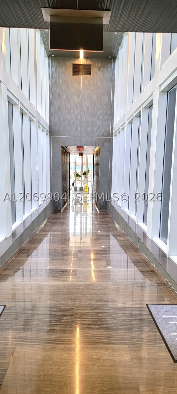 1830 S Ocean Dr 1507 Property Photo 8