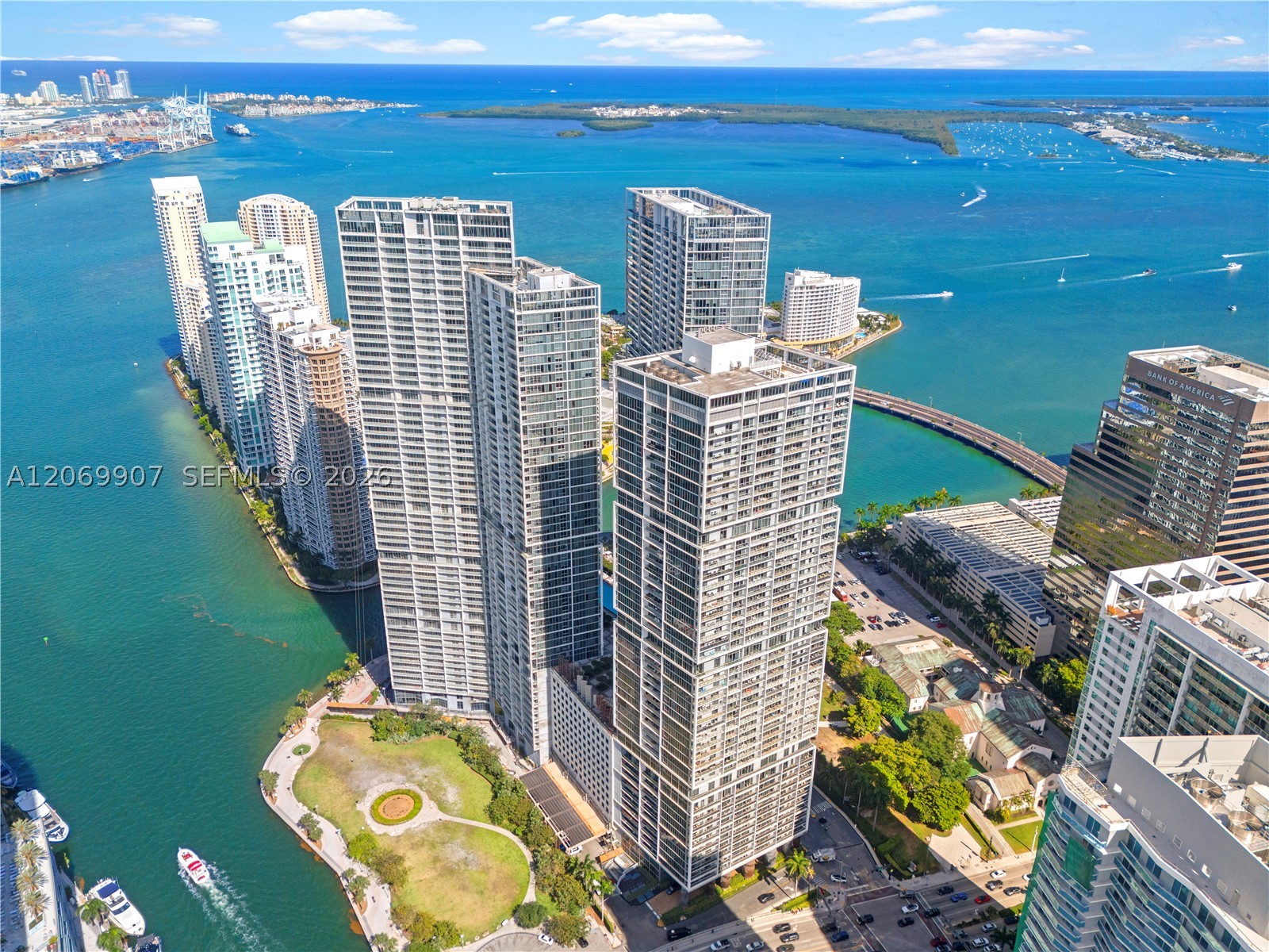 465 Brickell Ave 4106 Property Photo 19