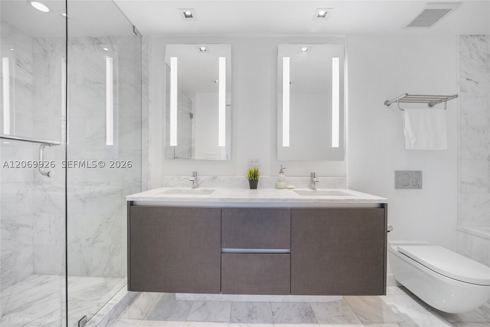 1451 Brickell Ave 1003 Property Photo 11