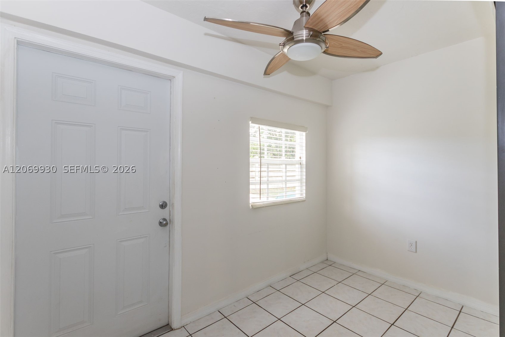 3777 Nw 78th Ave 15c Property Photo 3