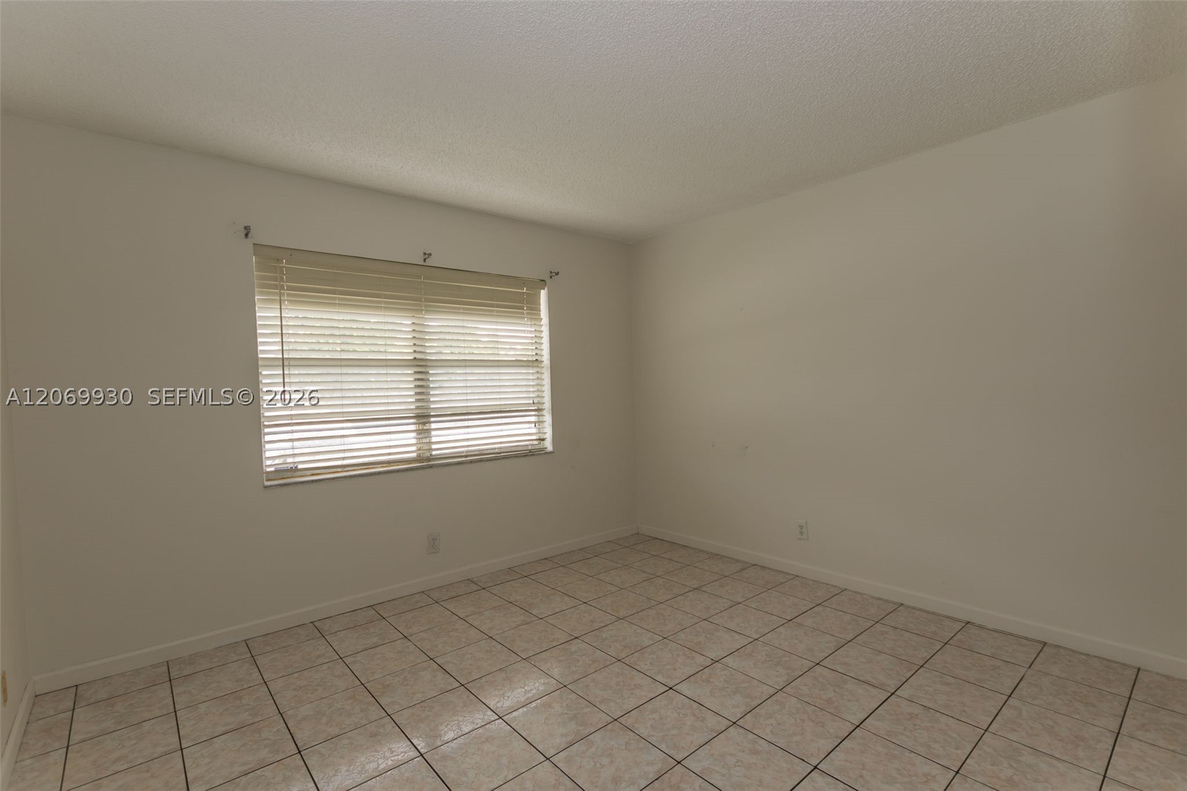3777 Nw 78th Ave 15c Property Photo 24