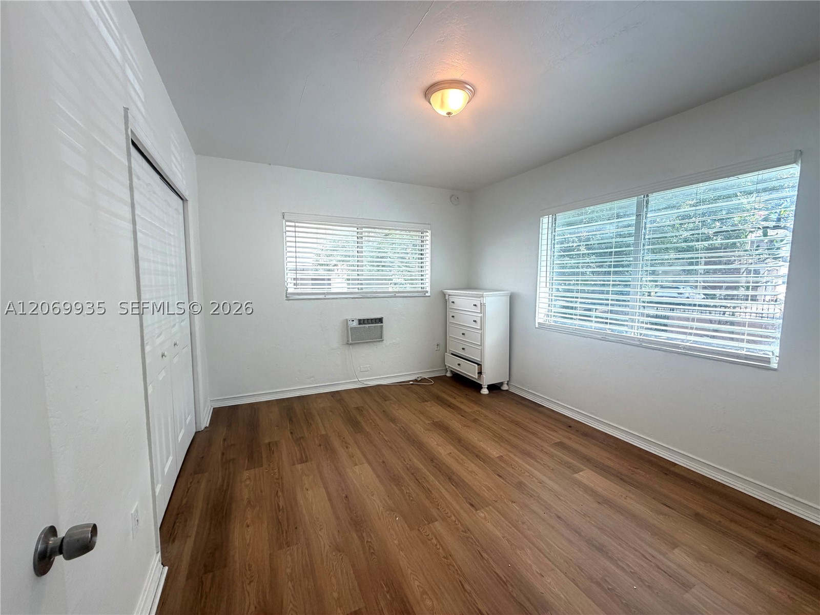 433 Santander Ave 1 Property Photo 7