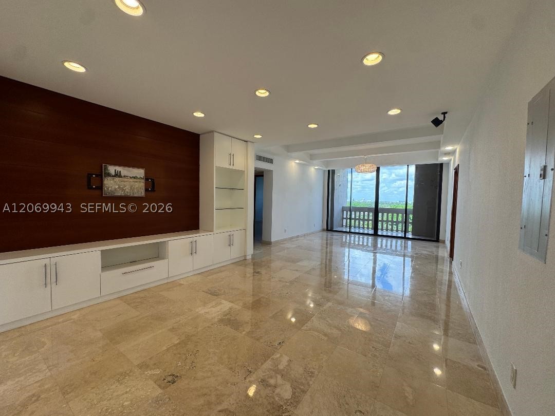 90 Edgewater Dr PH15 Property Photo 1