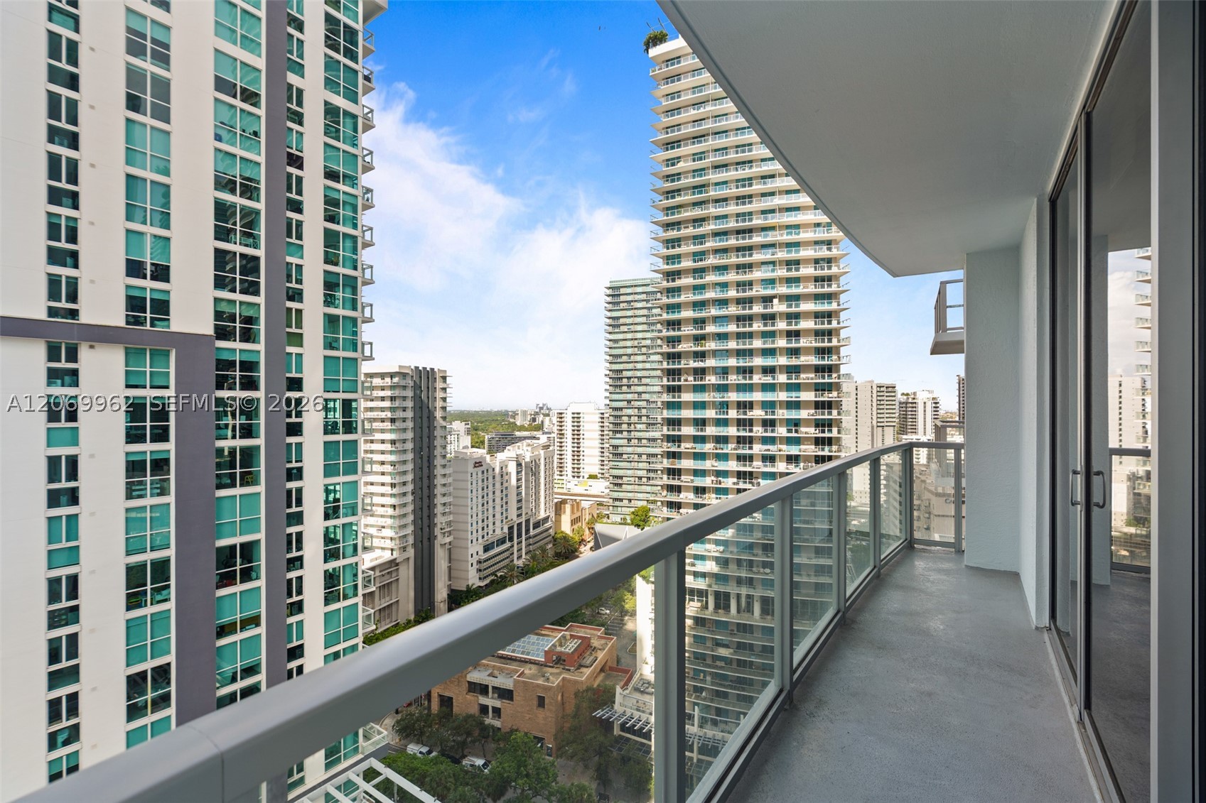 1050 Brickell Ave 2112 Property Photo 4