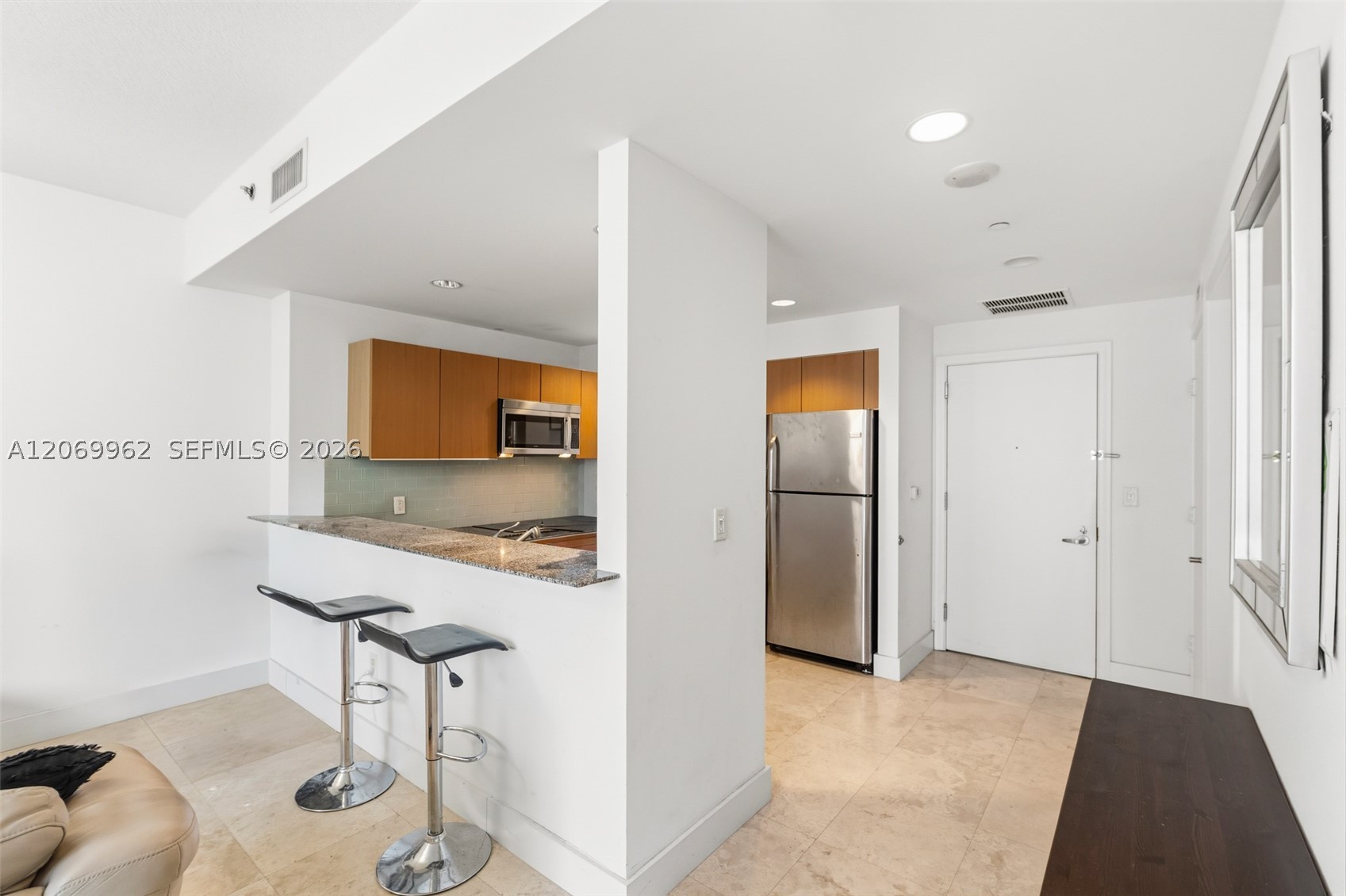 1050 Brickell Ave 2112 Property Photo 9