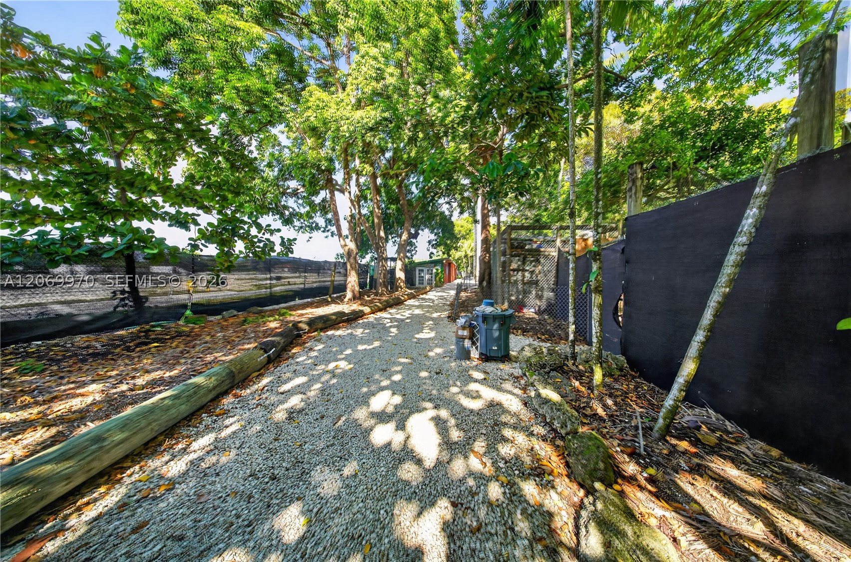 A12069970 Property Photo 26