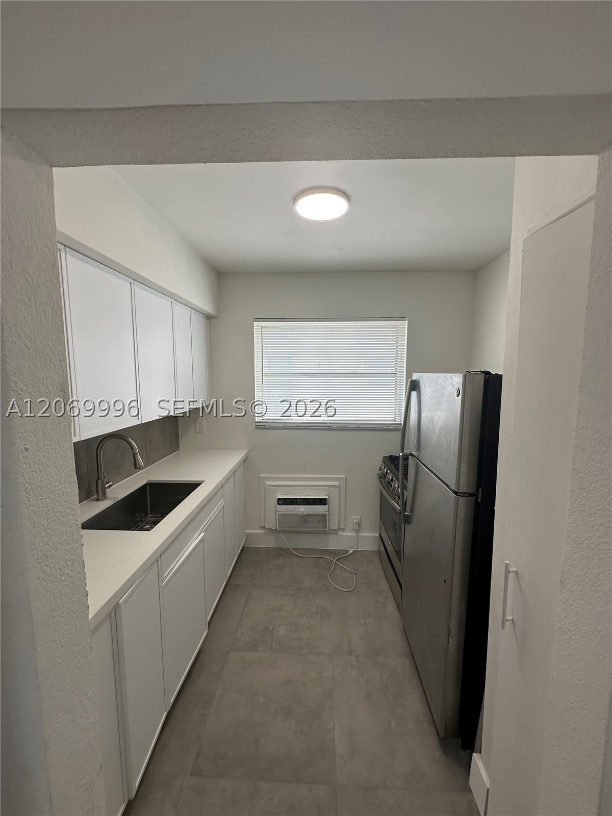 1225 Normandy Dr 8 Property Photo 2