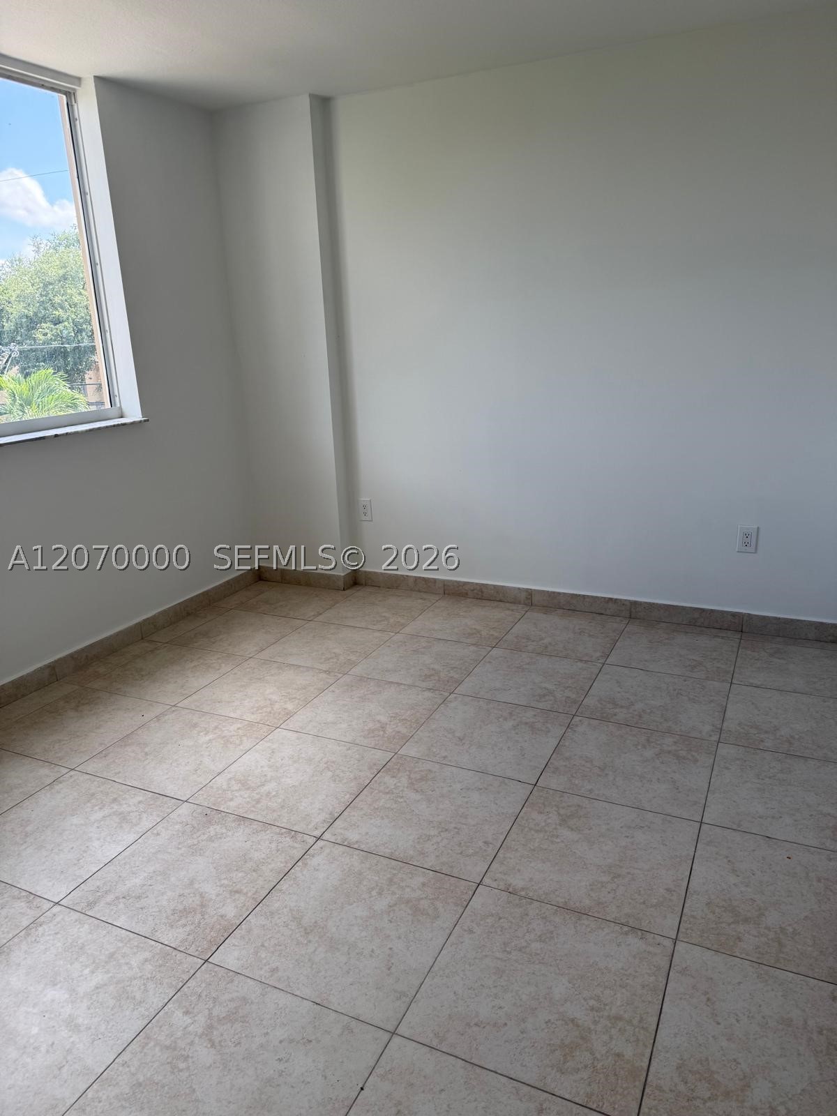 2647 Nw 25th Ave 210 Property Photo 8