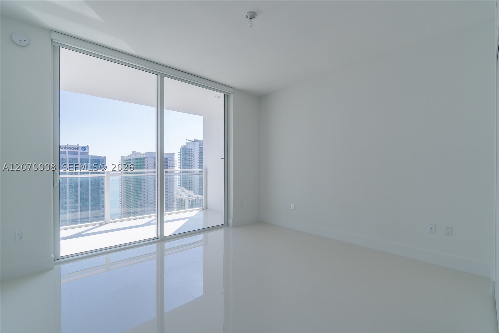 1080 Brickell Ave 3406 Property Photo 8
