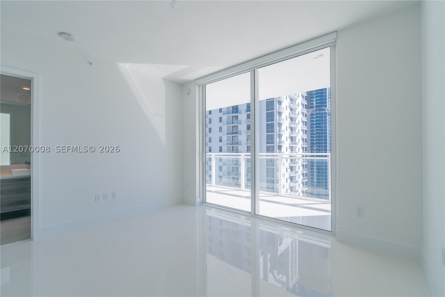 1080 Brickell Ave 3406 Property Photo 9