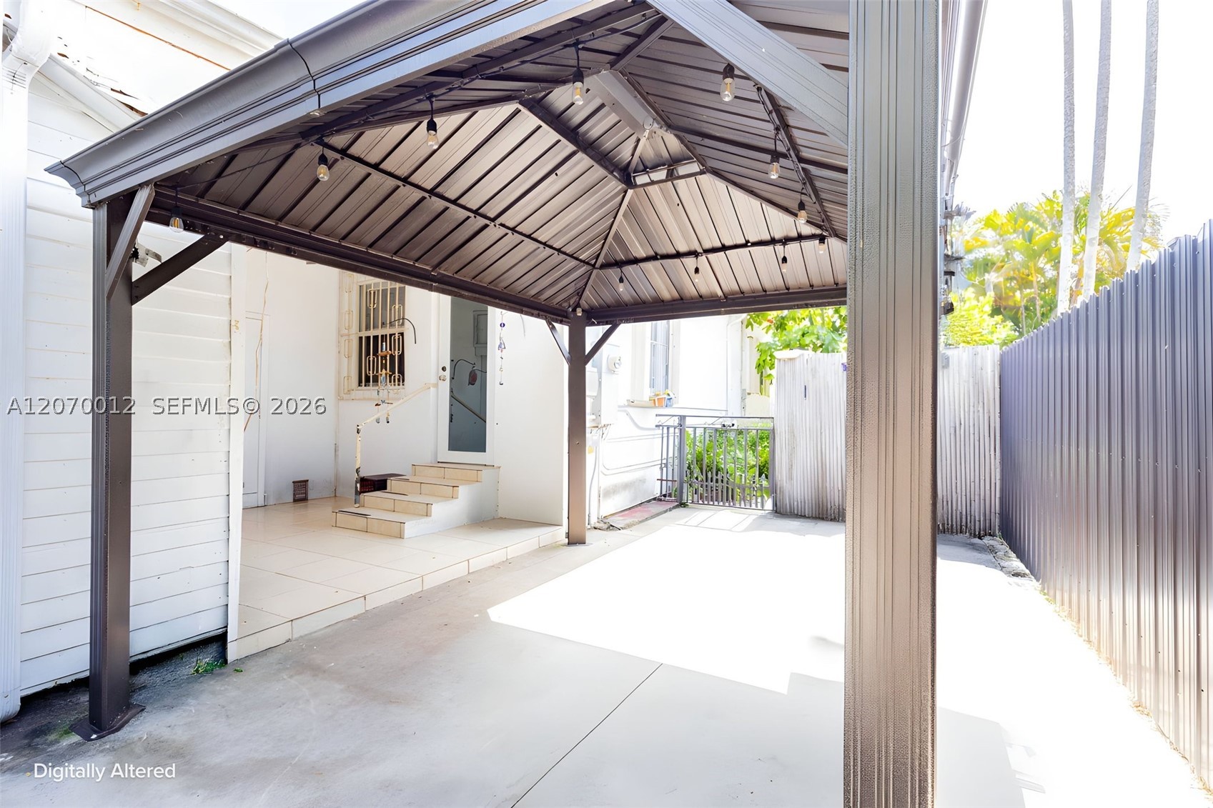 619 Sw 39th Ave Property Photo 49