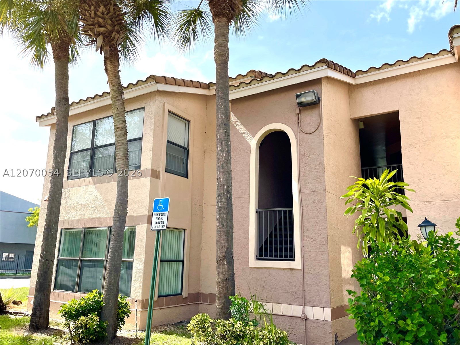 2826 S University Dr 3101 Property Photo 24