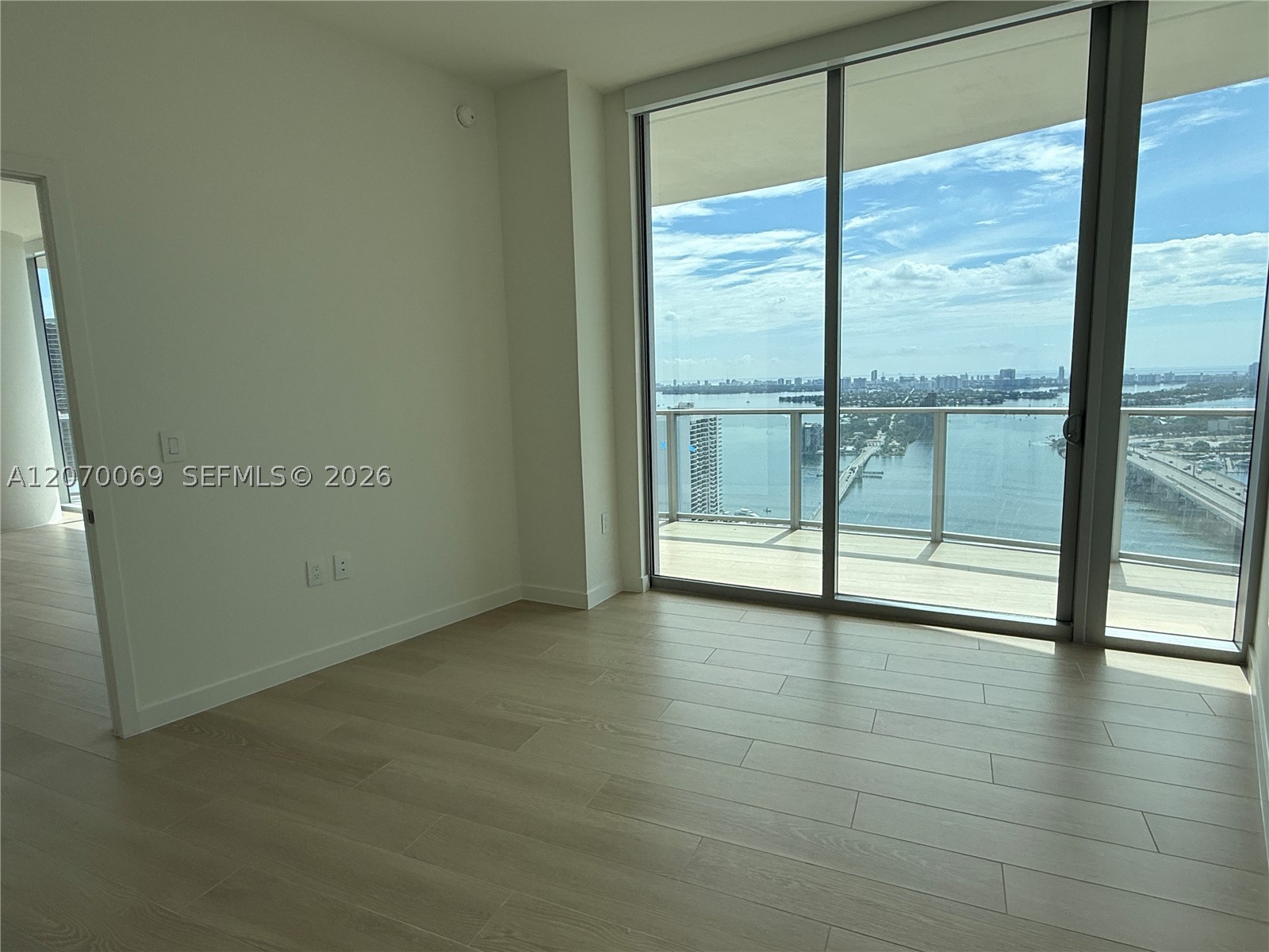1400 Biscayne Blvd 3506 Property Photo 16