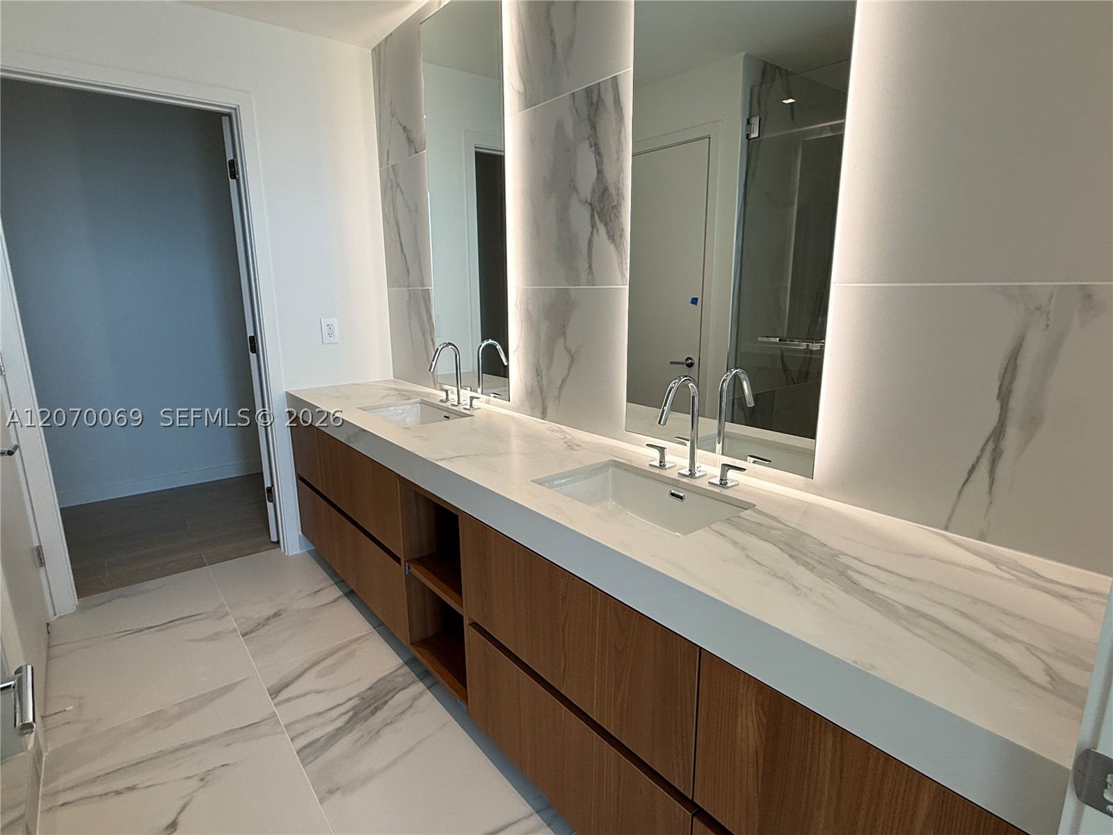 1400 Biscayne Blvd 3506 Property Photo 22