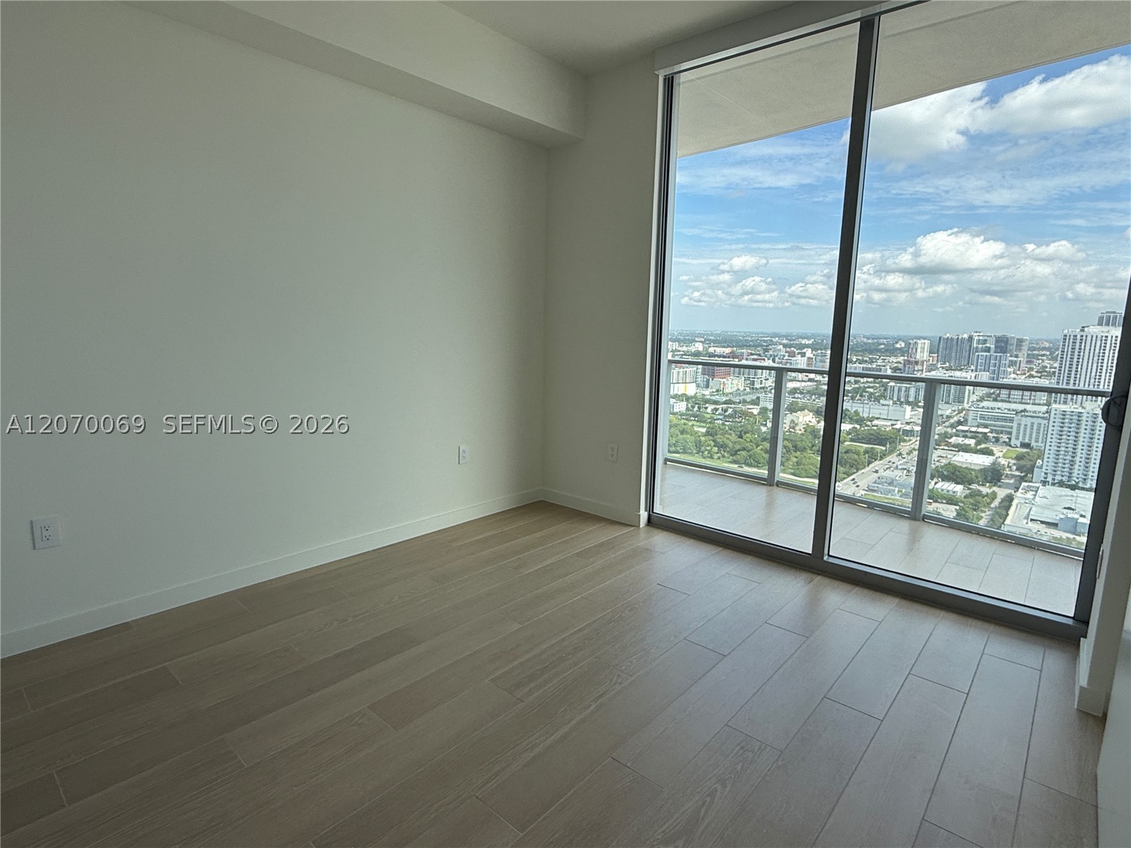 1400 Biscayne Blvd 3506 Property Photo 25
