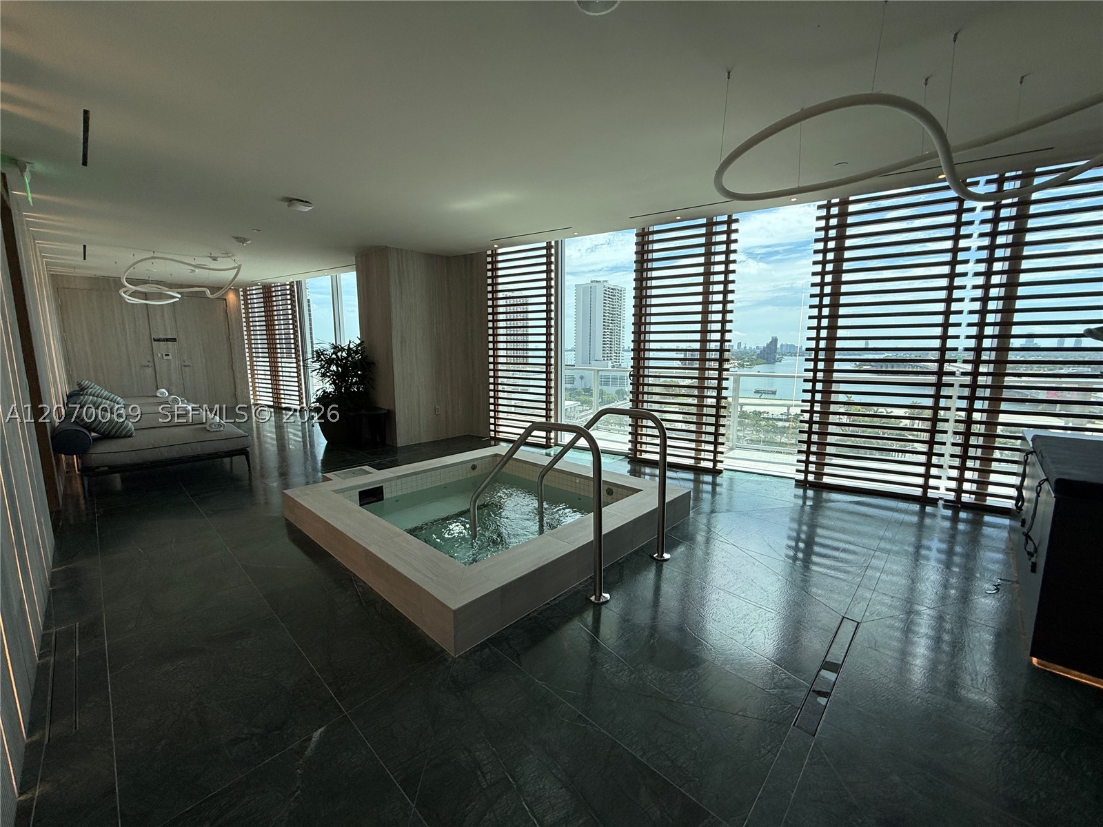 1400 Biscayne Blvd 3506 Property Photo 46
