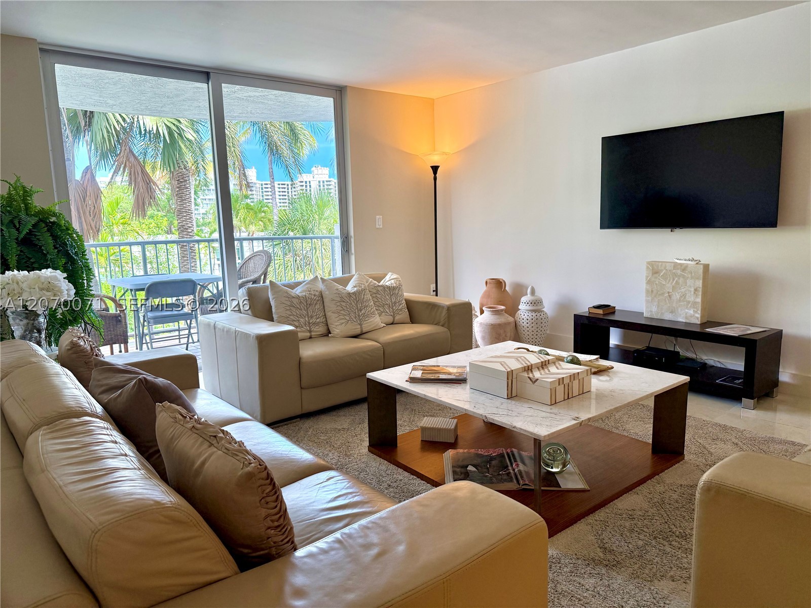 210 Seaview Dr 308 Property Photo 5