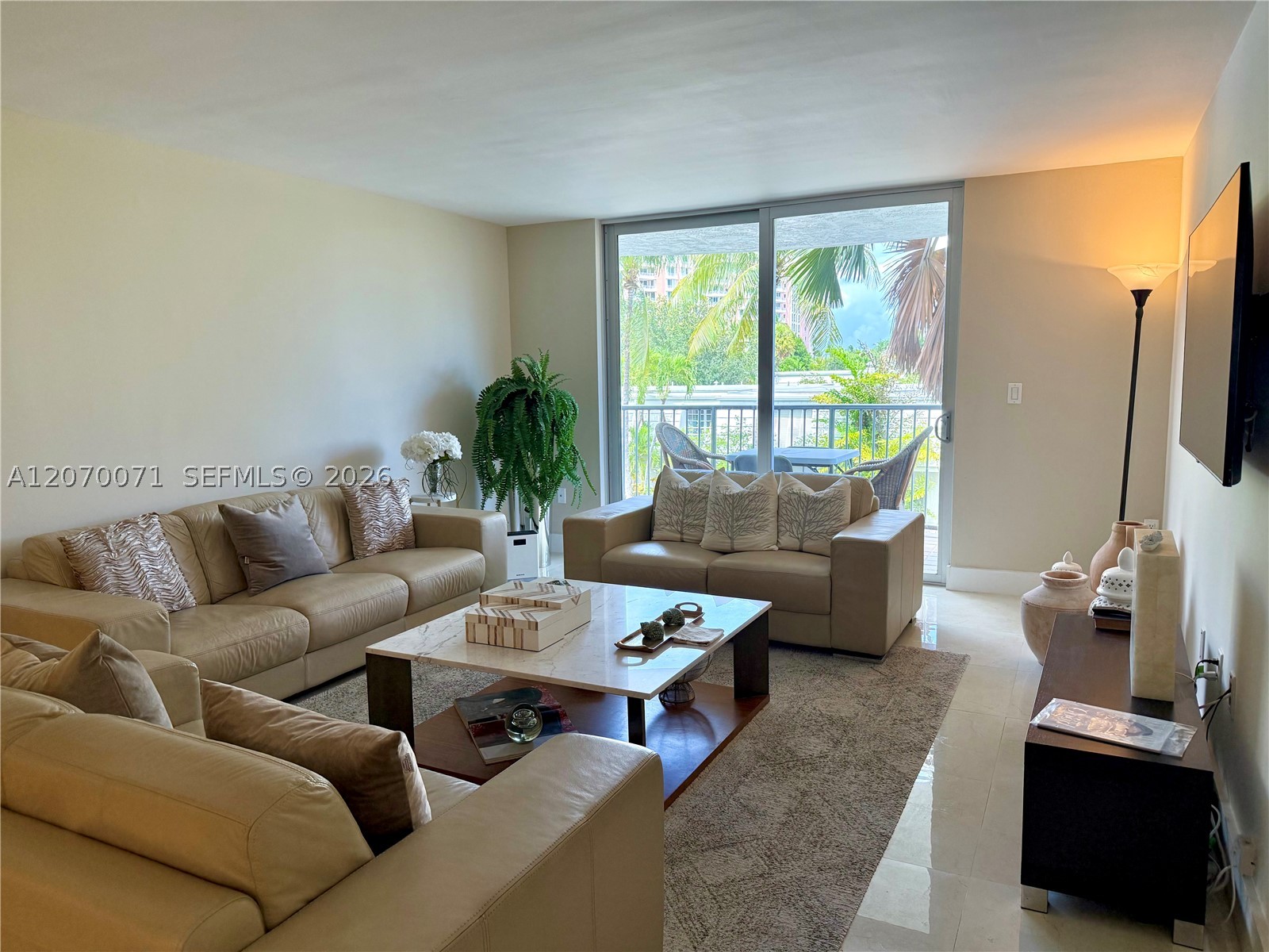 210 Seaview Dr 308 Property Photo 7