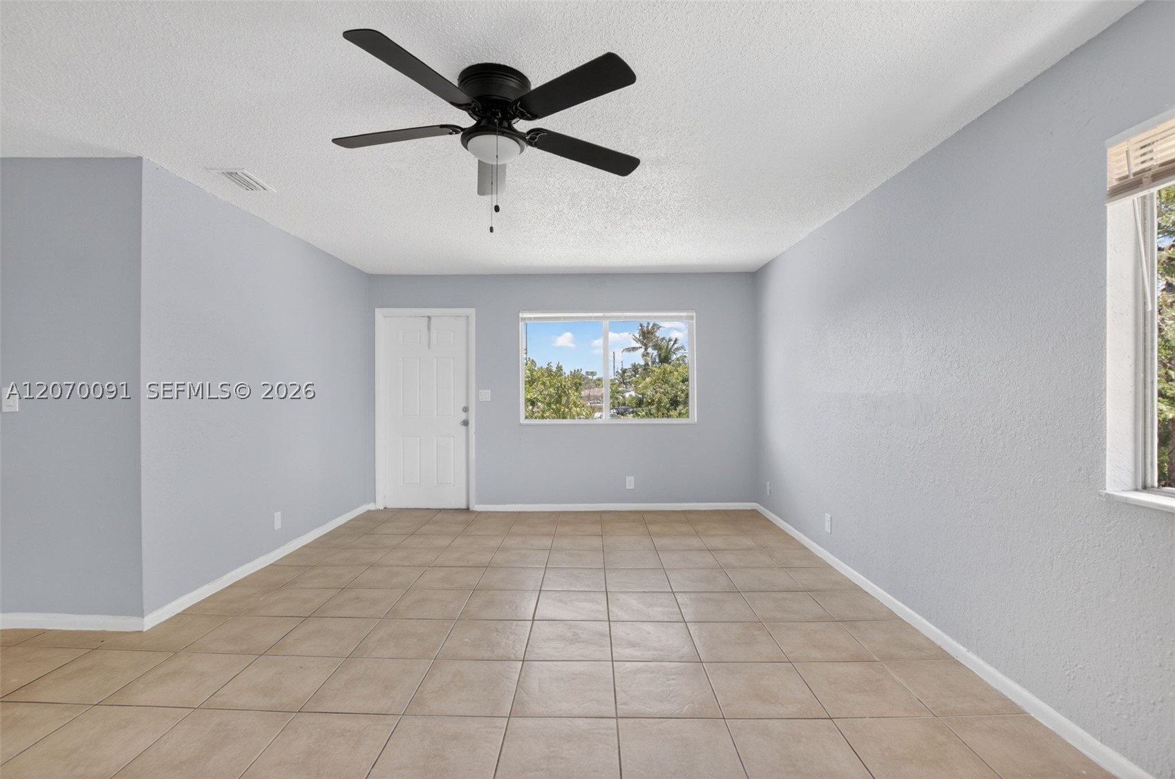 2201 Catherine Dr 3 Property Photo 12