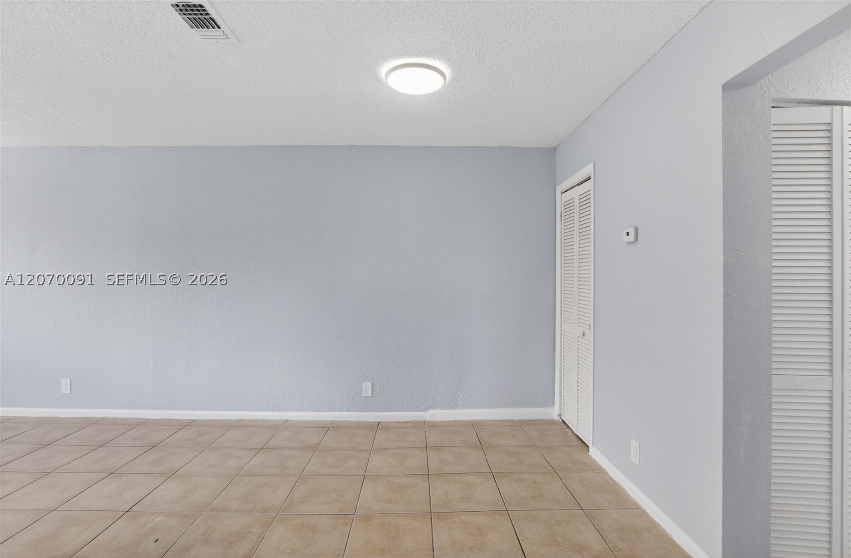 2201 Catherine Dr 3 Property Photo 14