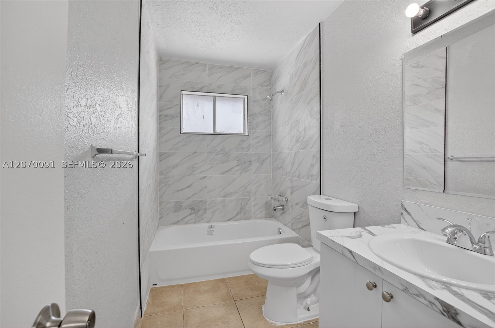 2201 Catherine Dr 3 Property Photo 15
