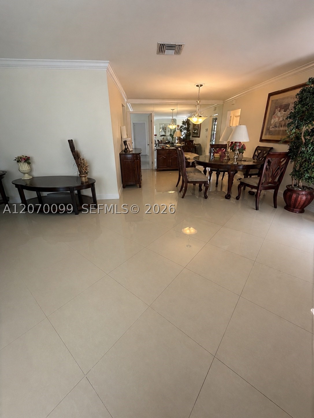1534 Sw 22nd Way Property Photo 4