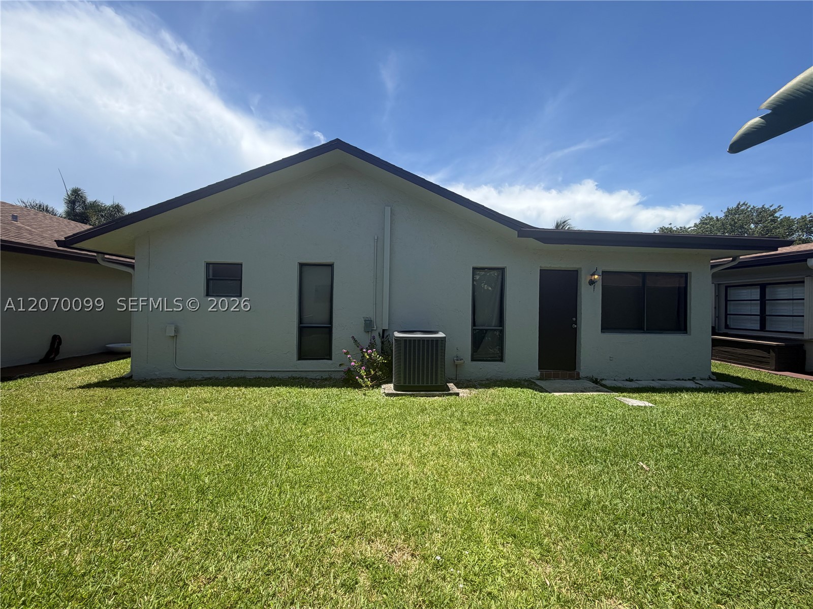 1534 Sw 22nd Way Property Photo 13