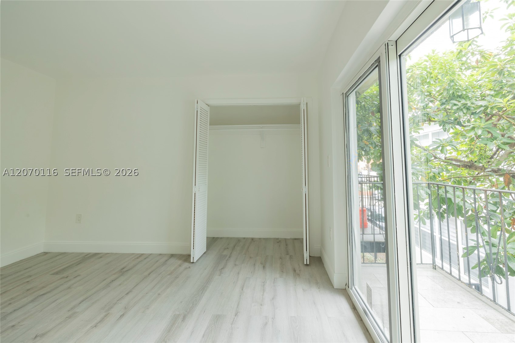 1091 Sw 4th St 2 Property Photo 8